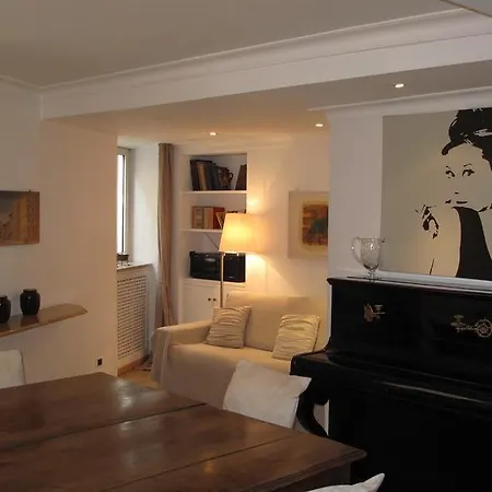 Della Genga Apartamento